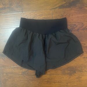 Free people movement Carpe diem black shorts size XL